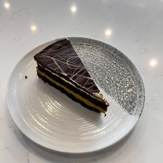 Dubai Chocolate Cake